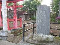 芥川龍之介の撰文碑