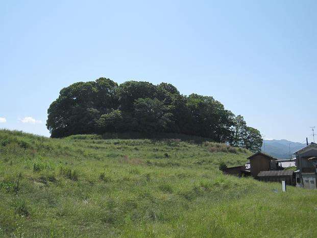 丸山古墳