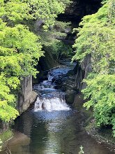濃溝の滝・亀岩の洞窟  1